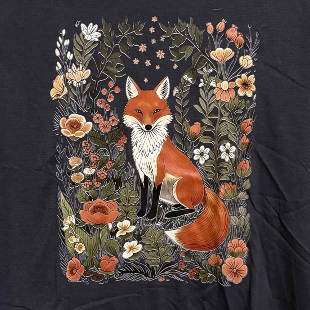Size X-Large Fox Sitting In Floral Flower Meadow Custom Graphic Unisex T-Shirt - Picture 1 of 4